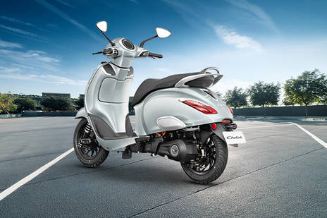 Bajaj Chetak 2020 2024 3202 Price Images Mileage Specs Features