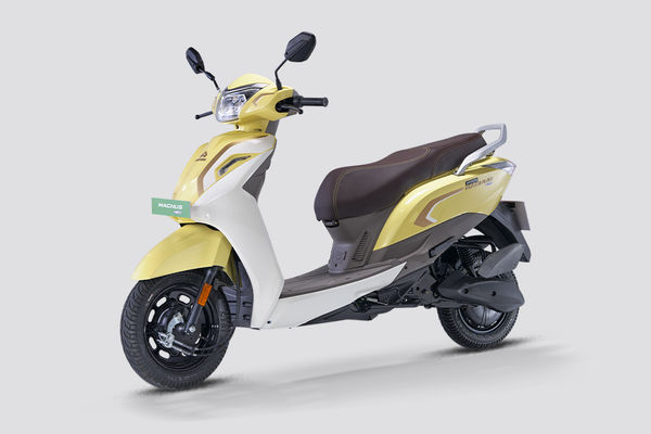Ampere Magnus Neo Front Left Quarter View