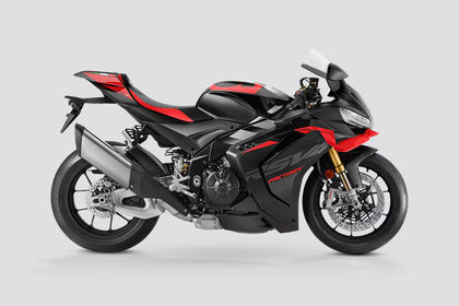Aprilia RSV4 Side Profile View (Right) Aprilia RSV4 Side Profile View (Right)
