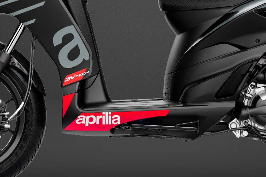 Aprilia SR 160 image 9