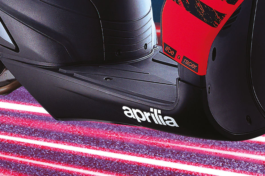 Aprilia SR Storm image 8