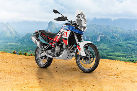 Aprilia Tuareg 660 Evocative Dakar Podium