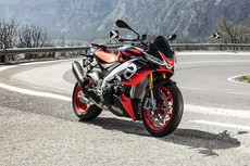 Specifications of Aprilia Tuono V4