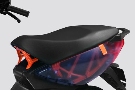 Ather 450 Apex image 5