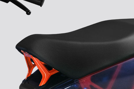 Ather 450 Apex image 2