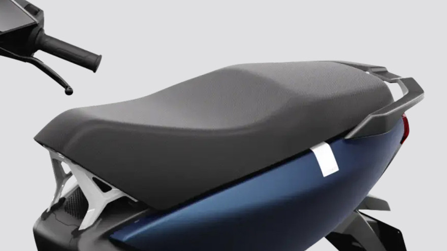 एथर 450एक्स सीट