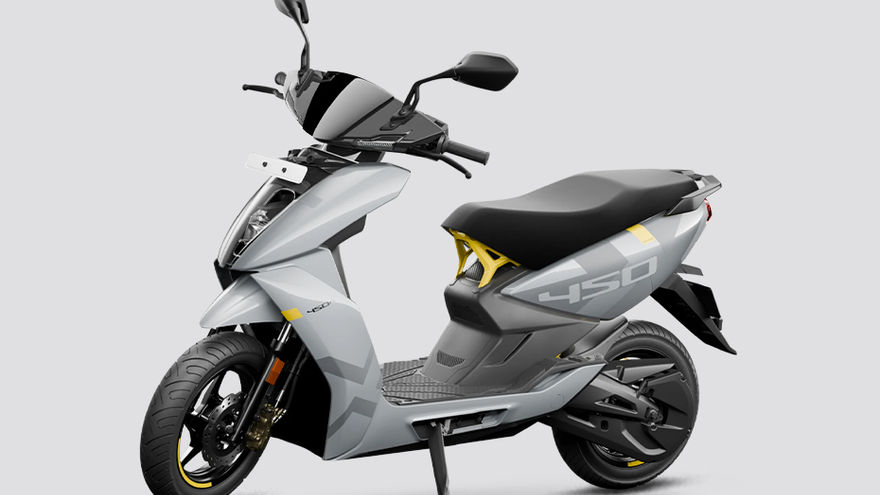 Ather 450X Front Left Quarter View Ather 450X Front Left Quarter View