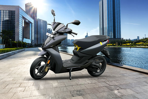 Ather 450S[2023-2024] Front Left Quarter View
