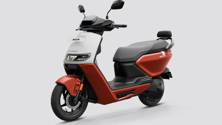 Ather Rizta Front Left Quarter View Ather Rizta Front Left Quarter View