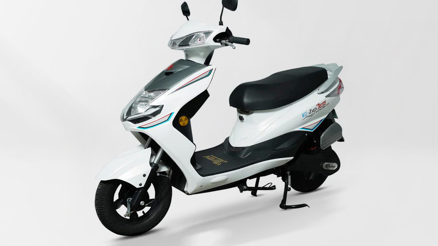 एवन ई-जैप डीएक्स Front Left Quarter View