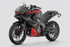 पल्सर आरएस200 Active Black Satin