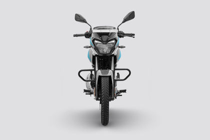 Bajaj Pulsar 125 Front View Bajaj Pulsar 125 Front View