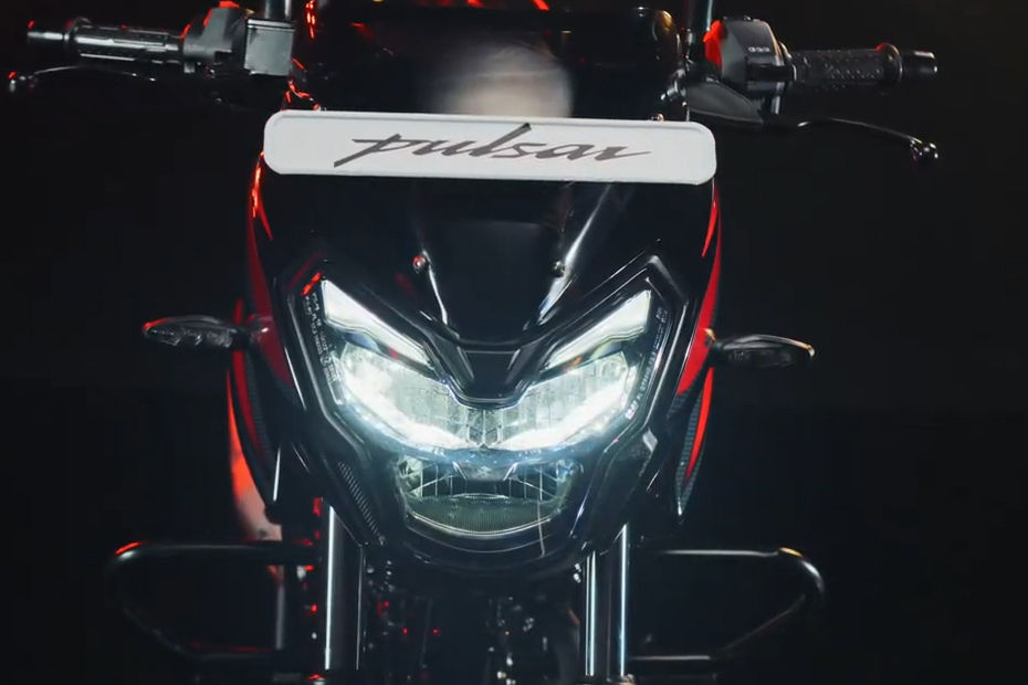 Bajaj Pulsar 150 image 2