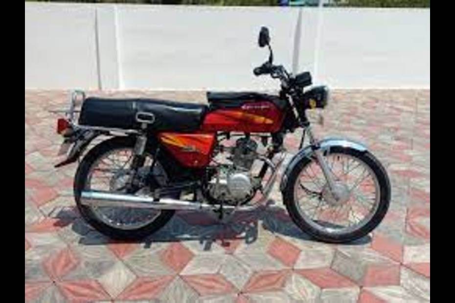 Bajaj 4S Champion
