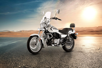 Bajaj Avenger Cruise 220 Front Left Quarter View