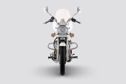 Bajaj Avenger Cruise 220 Front View