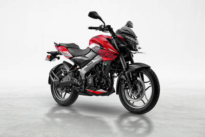 Bajaj Pulsar NS200 Front Right View