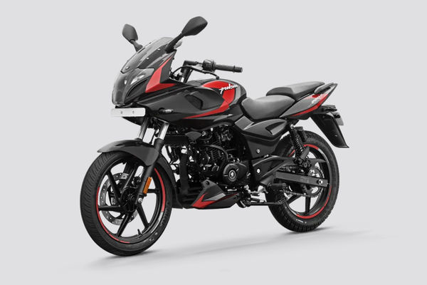Bajaj Pulsar 220 F (2023-2026) Front Left Quarter View