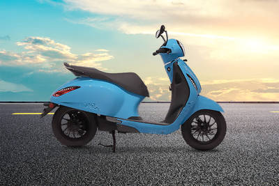 Bajaj Chetak 2903 Right Side View