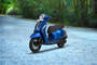 Bajaj Chetak 3502 सामने का बायाँ दृश्य