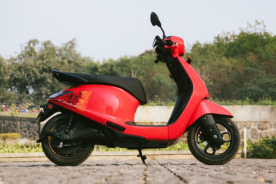 Bajaj Chetak C2501 image 8