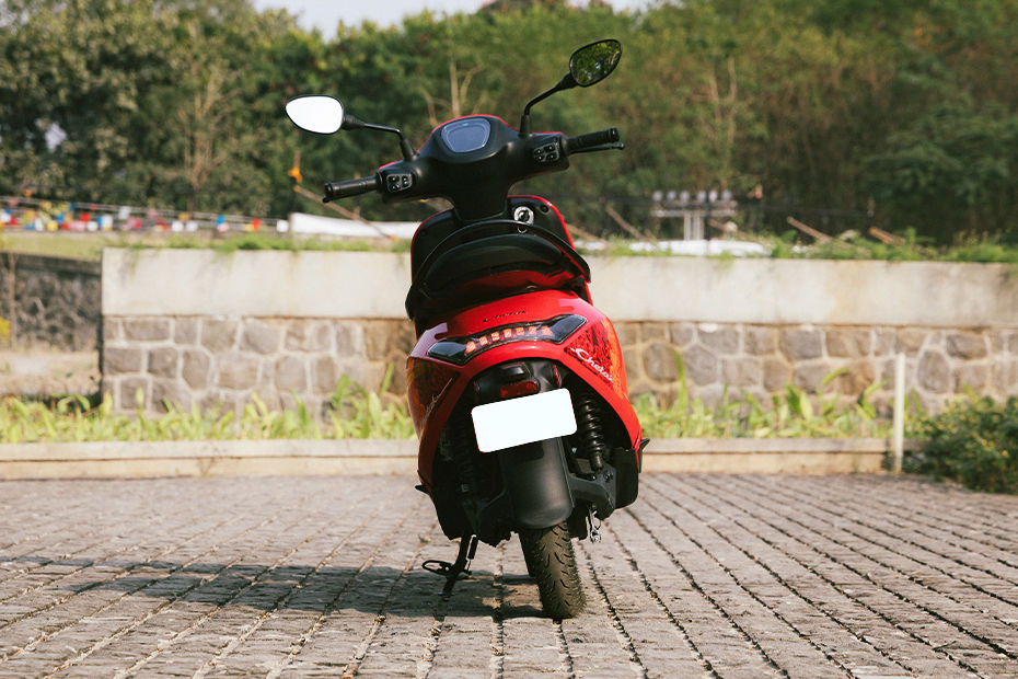 Bajaj Chetak C2501 image 6