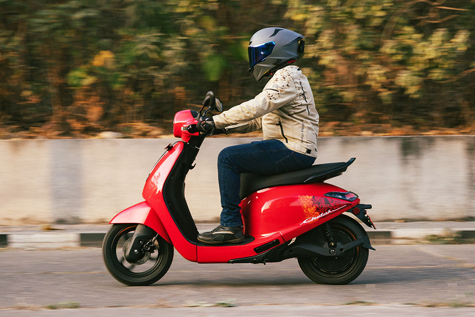 Bajaj Chetak C2501 image 11