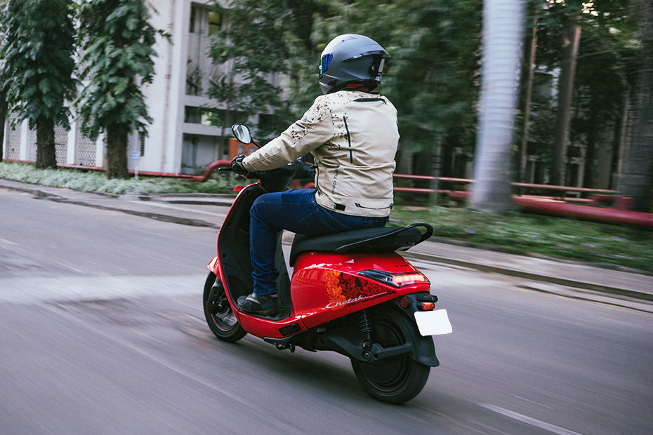 Bajaj Chetak C2501 image 12