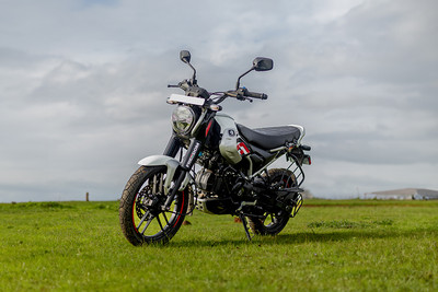 Bajaj Freedom 125 Front Left Quarter View Bajaj Freedom 125 Front Left Quarter View