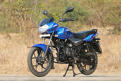 बजाज डिस्कवर 110 Front Left Quarter View