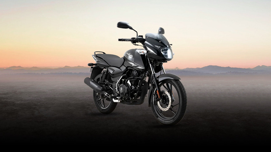 Bajaj Pulsar 125 Front Right Quarter View