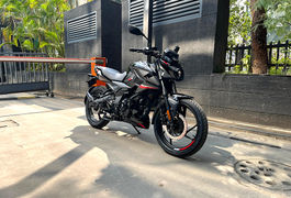 Used Bajaj Pulsar N150 Bikes in Kakinada