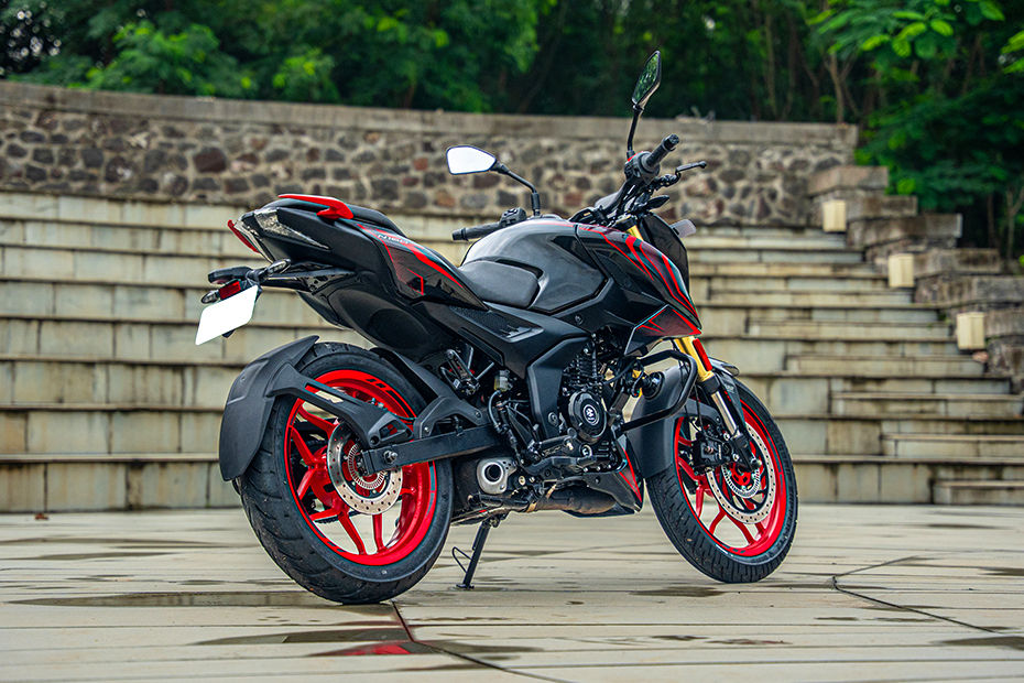 Bajaj Pulsar N160 S image 7