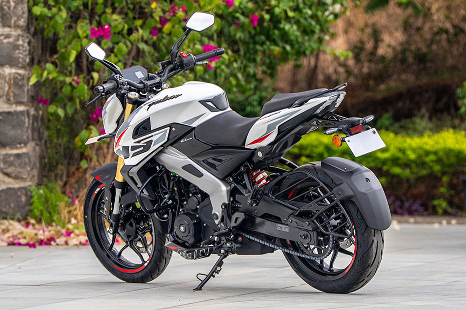 Bajaj Pulsar NS400Z image 5