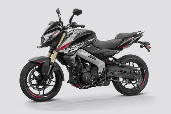 Bajaj Pulsar NS400Z Front Left Quarter View