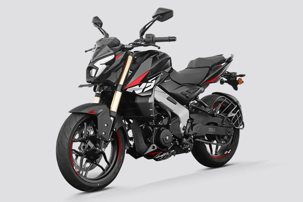 Bajaj Pulsar NS400Z (2025) Bajaj Pulsar NS400Z (2025)