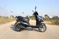 BattRE LOEV+ कलर्स