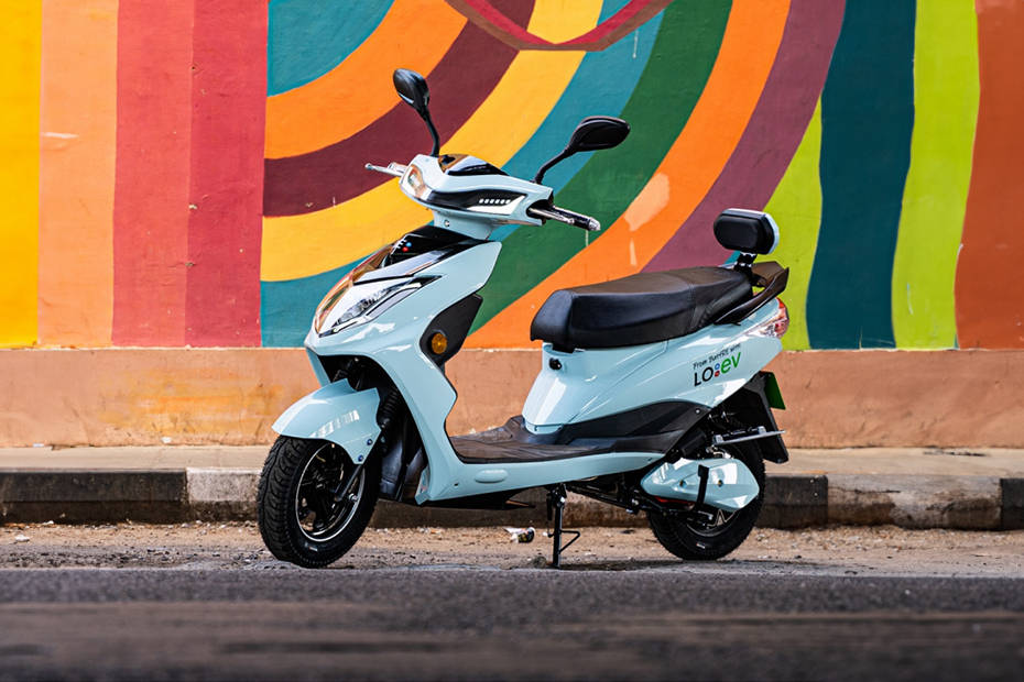 Battery bike scooty price sale