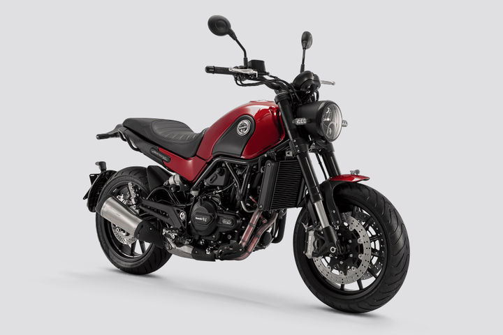 Benelli Leoncino 500 Benelli Leoncino 500