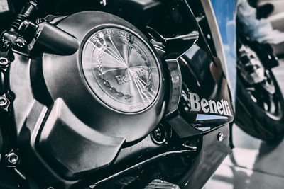 बेनेल्ली 302 आर Engine (Right)