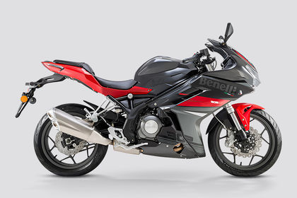 Benelli 302R Benelli 302R