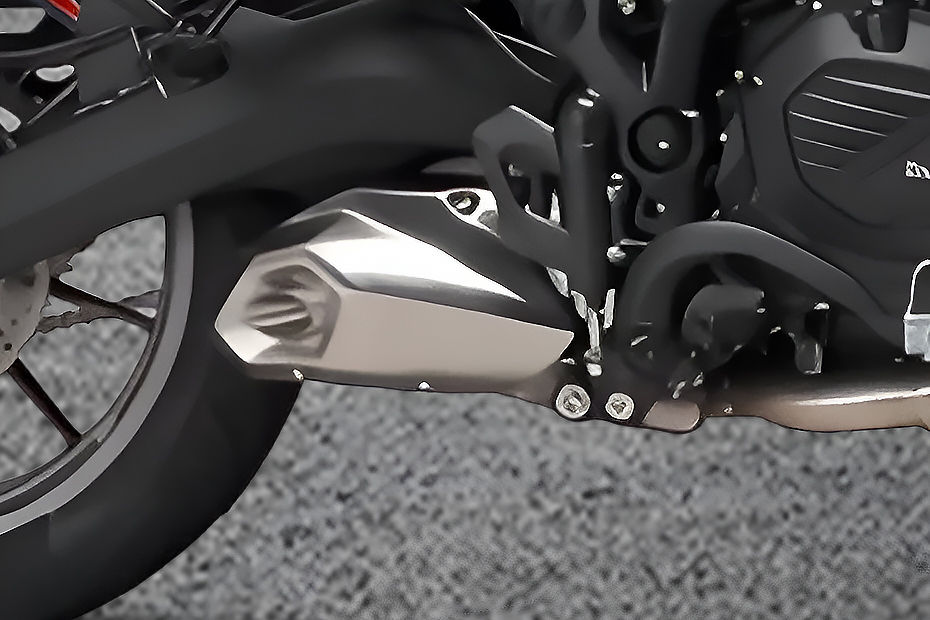 Benelli TRK 502 image 9
