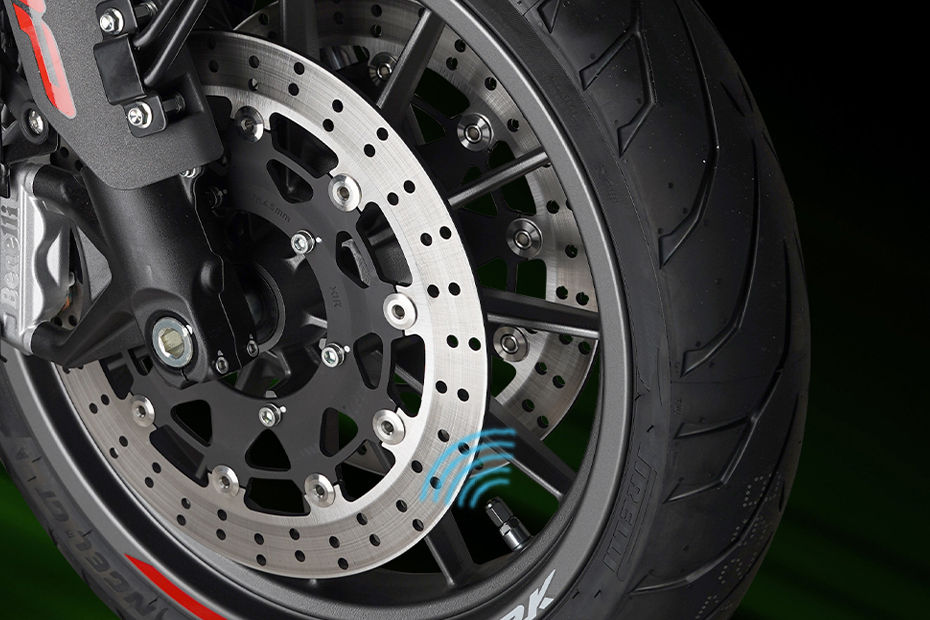 Benelli TRK 502 image 11