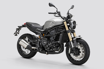 बेनेल्ली लियोनसिनो 800