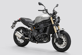 Benelli Leoncino 800