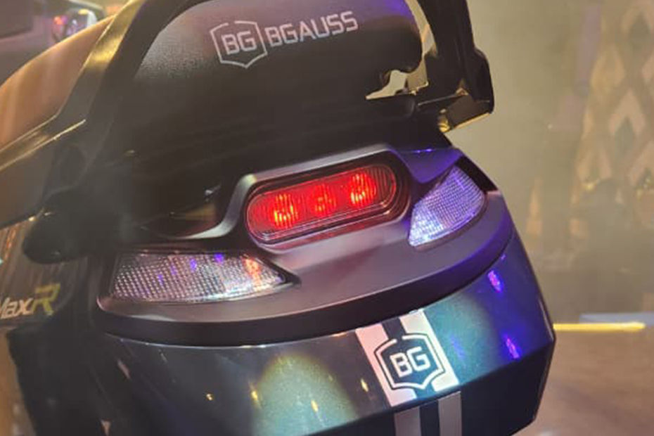 BGauss C12 MaxR image 8