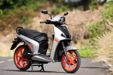 BGauss RUV 350 कलर्स