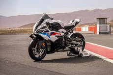 BMW S 1000 RR Brochure