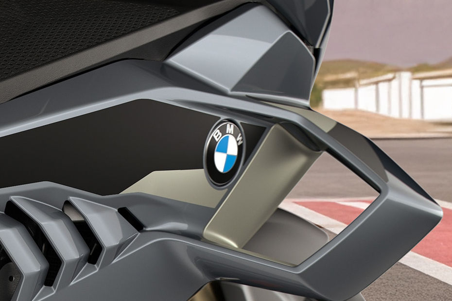 BMW S 1000 RR image 8