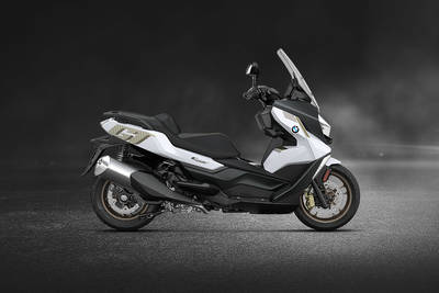 BMW C 400 GT Right Side View
